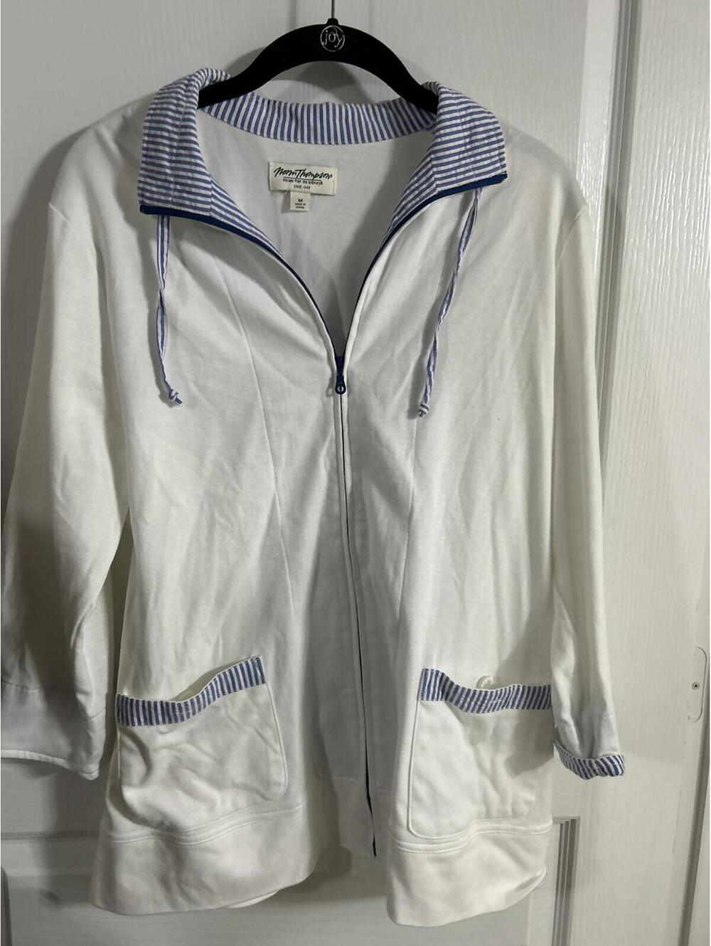 Norm Thompson Women's White Zip-Up Jacket with Blue Striped Trim Size M